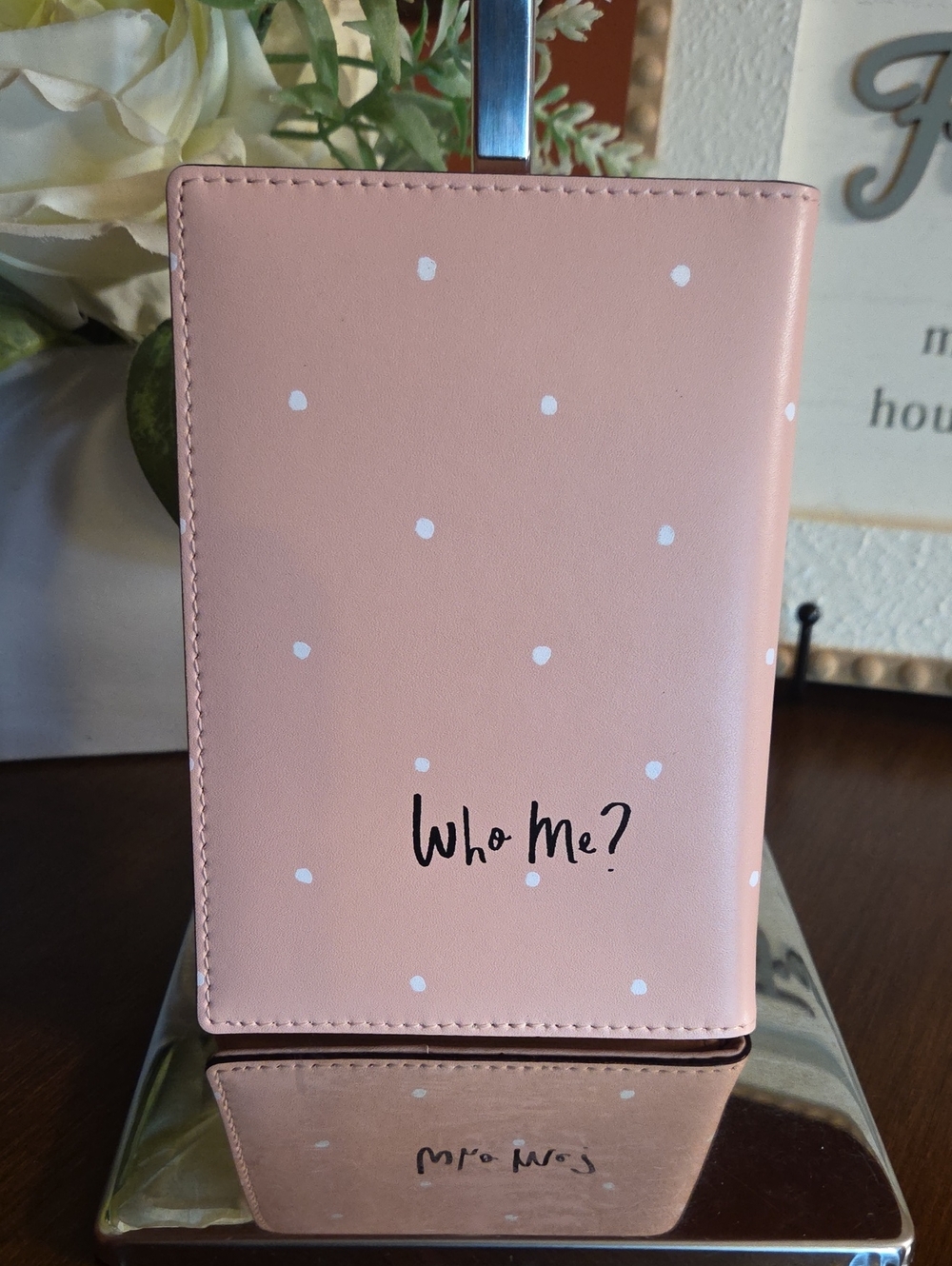 Kate Spade NY Blaze a Trail "Who Me?" Owl Passport Holder EUC - Picture 3 of 12